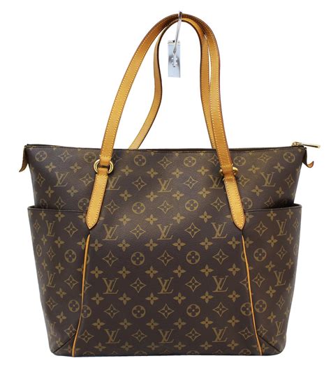 women's lv handbag|louis vuitton everything bag.